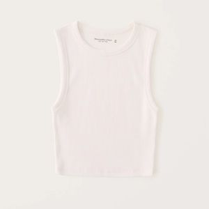 Abercrombie & Fitch Cropped Crew Essential Tank